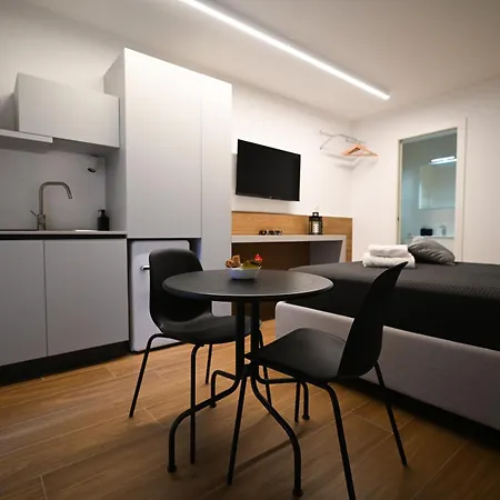 Luna Appartement *