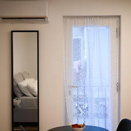Luna Appartement *